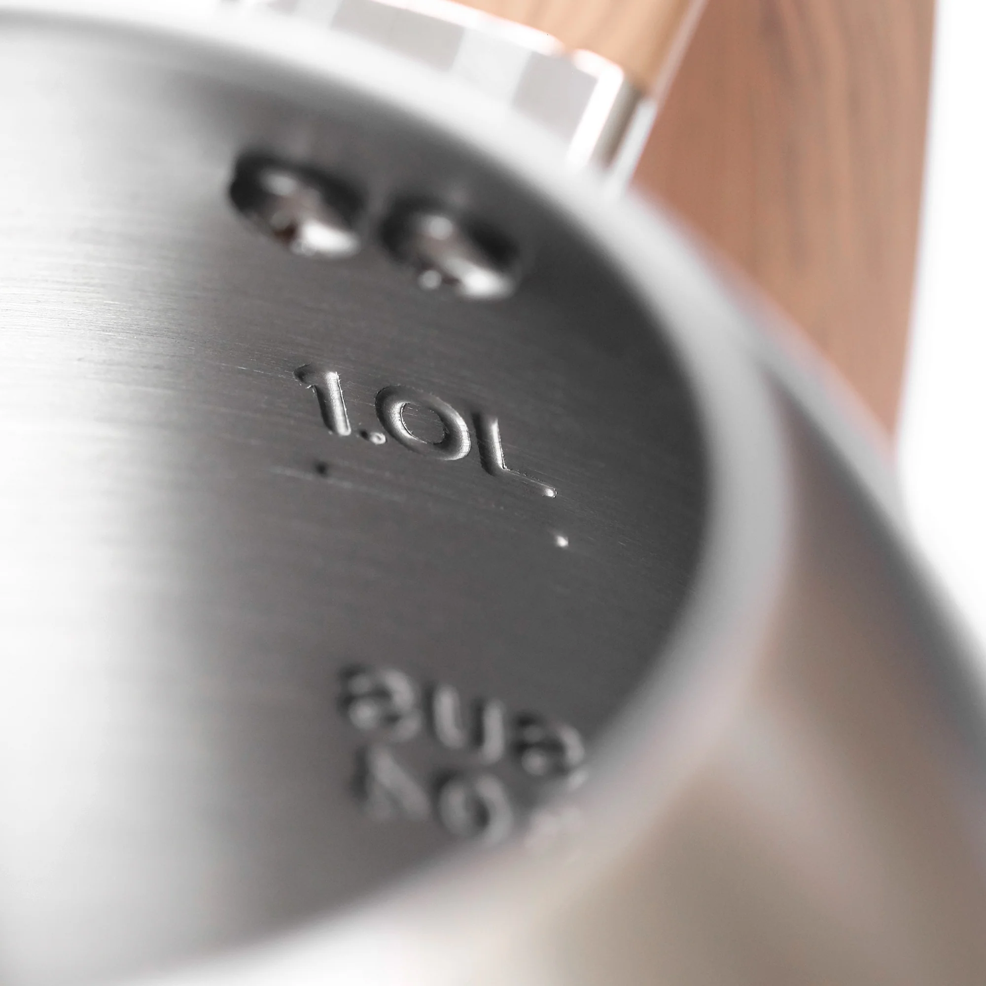 Brewista Artisan Electric Kettle - Image 11